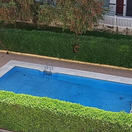 Suites Center Recinto Ferial Fuengirola Bagian luar foto