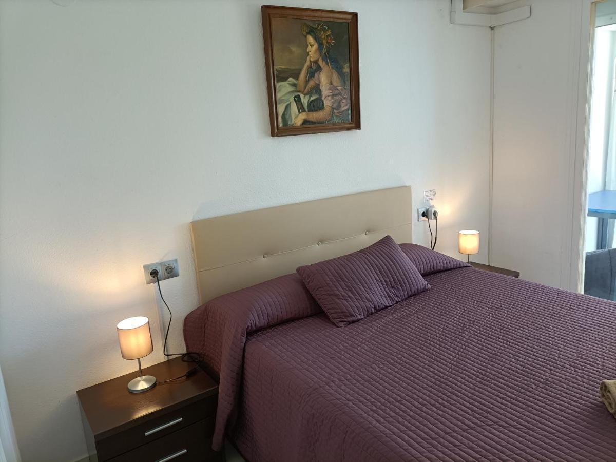 Suites Center Recinto Ferial Fuengirola Bagian luar foto