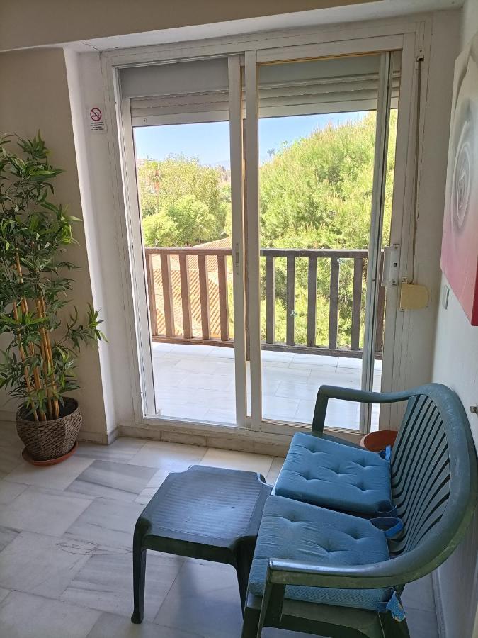 Suites Center Recinto Ferial Fuengirola Bagian luar foto
